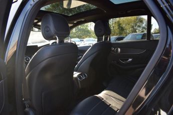 MERCEDES-BENZ GLC 3.0 GLC350d V6 AMG Line (Premium Plus) SUV 5dr Diesel G-Tronic 4