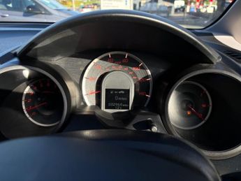 HONDA JAZZ 1.4 i-VTEC ES Plus Hatchback 5dr Petrol CVT Euro 5 (99 ps)