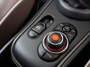 MINI COUNTRYMAN 1.5 7.6kWh GPF Cooper SE SUV 5dr Petrol Plug-in Hybrid Auto ALL4