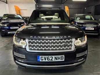 LAND ROVER RANGE ROVER 4.4 SD V8 Vogue SE SUV 5dr Diesel Auto 4WD Euro 5 (339 ps)