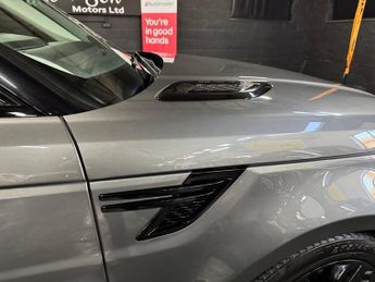 LAND ROVER RANGE ROVER SPORT 3.0 V6 HSE Dynamic SUV 5dr Petrol Auto 4WD Euro 6 (s/s) (340 ps)