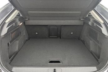 CITROEN e-C4 50kWh Shine Plus Hatchback 5dr Electric Auto (136 ps)