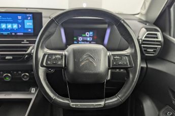 CITROEN e-C4 50kWh Shine Plus Hatchback 5dr Electric Auto (136 ps)