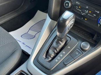 FORD FOCUS 1.0T EcoBoost Zetec Hatchback 5dr Petrol Auto Euro 6 (s/s) (125