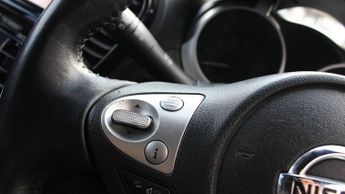 NISSAN JUKE 1.6 Tekna SUV 5dr Petrol XTRON Euro 6 (117 ps)