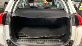 PEUGEOT 2008 1.2 VTi Access+ SUV 5dr Petrol Manual Euro 5 (82 ps) MOT MARCH 2