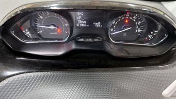 PEUGEOT 2008 1.2 VTi Access+ SUV 5dr Petrol Manual Euro 5 (82 ps) MOT MARCH 2