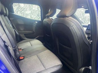 RENAULT CLIO 1.6 E-TECH S Edition Hatchback 5dr Petrol Hybrid Auto Euro 6 (s/