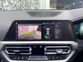 BMW 3 SERIES 2.0 330e 12kWh M Sport Touring 5dr Petrol Plug-in Hybrid Auto Eu