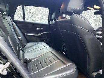 BMW 3 SERIES 2.0 330e 12kWh M Sport Touring 5dr Petrol Plug-in Hybrid Auto Eu