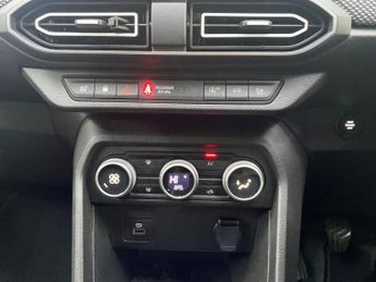 DACIA JOGGER 1.0 TCe Extreme SE MPV 5dr Petrol Manual Euro 6 (s/s) (110 ps)