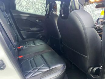 NISSAN JUKE 1.0 DIG-T Tekna+ SUV 5dr Petrol DCT Auto Euro 6 (s/s) (114 ps)