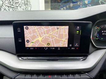 SKODA OCTAVIA 1.4 TSI iV 13kWh SE Technology Estate 5dr Petrol Plug-in Hybrid 