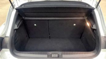 RENAULT CLIO 1.6 E-TECH RS Line Hatchback 5dr Petrol Hybrid Auto Euro 6 (s/s)