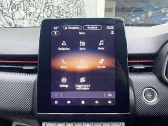 RENAULT CLIO 1.6 E-TECH RS Line Hatchback 5dr Petrol Hybrid Auto Euro 6 (s/s)