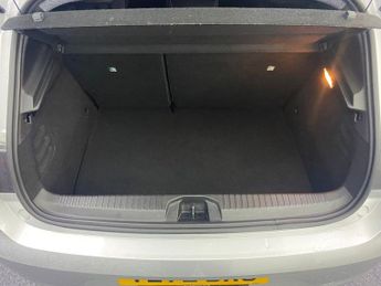 RENAULT CLIO 1.6 E-TECH RS Line Hatchback 5dr Petrol Hybrid Auto Euro 6 (s/s)