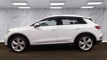 AUDI Q4 E-TRON 40 S line SUV 5dr Electric Auto 82kWh (204 ps)