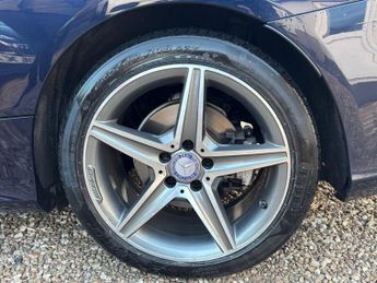 MERCEDES-BENZ C-CLASS 2.1 C220d AMG Line Coupe 2dr Diesel Automatic