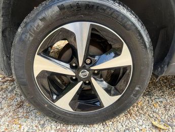 NISSAN JUKE 1.6 Bose Personal Edition Automatic SUV 5dr 