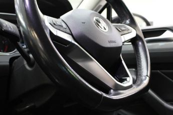 VOLKSWAGEN PASSAT 2.0 TDI EVO SEL Saloon 4dr Diesel DSG Euro 6 (s/s) (150 ps)