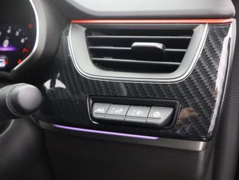 RENAULT ARKANA 1.3 MHEV r.s. line SUV 5dr Petrol EDC 2WD Euro 6 (s/s) (140 ps)