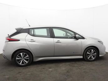 NISSAN LEAF 40kWh Acenta Hatchback 5dr Electric Auto (150 ps)
