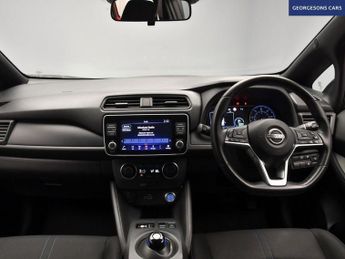 NISSAN LEAF 39kWh Acenta Hatchback 5dr Electric Auto (150 ps)