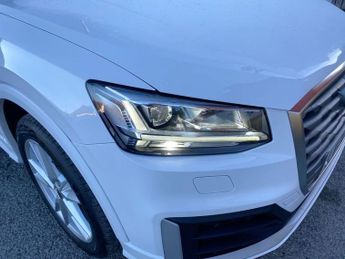 AUDI Q2 1.6 TDI 30 S line SUV 5dr Diesel S Tronic Euro 6 (s/s) (116 ps)