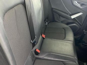 AUDI Q2 1.6 TDI 30 S line SUV 5dr Diesel S Tronic Euro 6 (s/s) (116 ps)