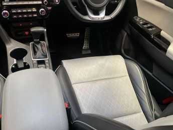 KIA SPORTAGE 1.6 T-GDi GT-Line SUV 5dr Petrol DCT AWD Euro 6 (s/s) (174 bhp)