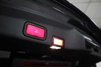 MERCEDES-BENZ E-CLASS 2.0 E350 AMG Line Cabriolet Premium Plusl G-Tronic+ Euro 6 (s/s)