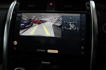 LAND ROVER DISCOVERY 3.0 D300 MHEV R-Dynamic HSE SUV 5dr Diesel Auto 4WD Euro 6 (s/s)