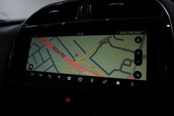 JAGUAR XE 2.0 D180 R-Dynamic SE Saloon Auto AWD Euro 6 (s/s) (180 ps)