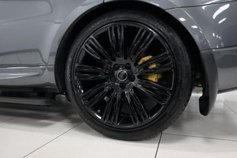 LAND ROVER RANGE ROVER SPORT 3.0 SD V6 HSE Dynamic SUV 5dr Diesel Auto 4WD Euro 6 (s/s) (306 
