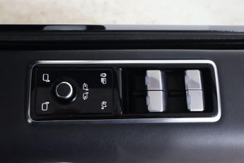 LAND ROVER RANGE ROVER SPORT 3.0 D300 MHEV HSE Dynamic Auto 4WD Euro 6 (s/s) 5dr