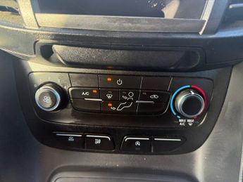 FORD TRANSIT CONNECT 1.5 220 EcoBlue Leader Panel Van 5dr Diesel Auto L1 Euro 6 (s/s)