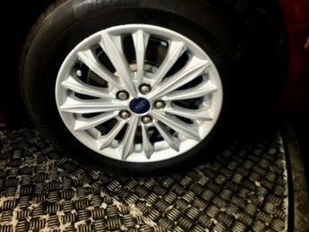 FORD FOCUS 1.0T EcoBoost Titanium Estate 5dr Petrol Auto Euro 6 (s/s) (125 