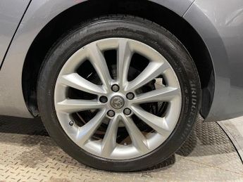 VAUXHALL ZAFIRA TOURER 1.4i Turbo Tech Line Nav MPV 5dr Petrol Auto Euro 6 (140 ps)