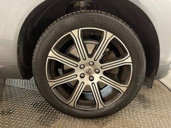 VOLVO XC60 2.0 T5 Inscription Pro SUV 5dr Petrol Auto AWD Euro 6 (s/s) (250