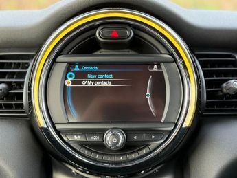 MINI HATCH 1.5 Cooper Seven Hatchback 5dr Petrol Auto Euro 6 (s/s) (136 ps)