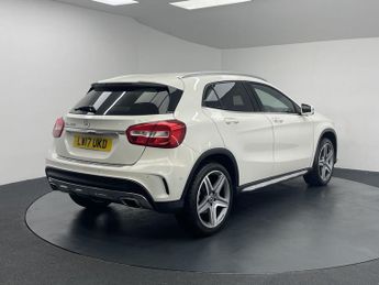 MERCEDES-BENZ GLA 1.6 GLA200 AMG Line (Executive) SUV 5dr Petrol 7G-DCT Euro 6 (s/