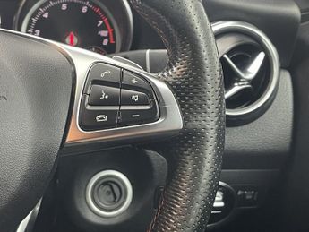 MERCEDES-BENZ GLA 1.6 GLA200 AMG Line (Executive) SUV 5dr Petrol 7G-DCT Euro 6 (s/