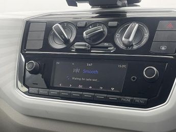 VOLKSWAGEN UP! 1.0 up! beats Hatchback 3dr Petrol ASG Euro 6 (60 ps)