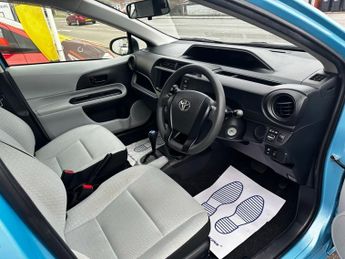 TOYOTA AQUA 1.5 Automatic Petrol Hybrid Hatchback Blue 5dr