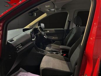 FORD GRAND TOURNEO CONNECT 2.0 EcoBlue Titanium MPV 5dr Diesel DCT Euro 6 (s/s) (122 ps)