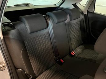 VOLKSWAGEN POLO 1.2 TSI BlueMotion Tech Match Edition Hatchback 5dr Petrol DSG E