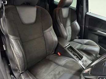 VOLVO XC60 2.0 D4 R-Design Nav SUV 5dr Diesel Auto Euro 6 (s/s) (190 ps)