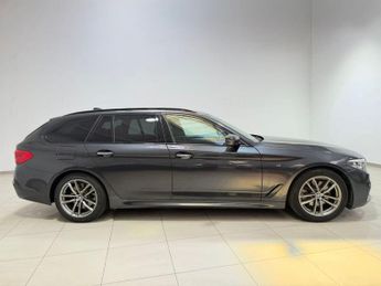 BMW 5 SERIES 2.0 520i M Sport Touring 5dr Petrol Auto Euro 6 (s/s) (184 ps)