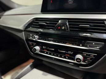 BMW 5 SERIES 2.0 520i M Sport Touring 5dr Petrol Auto Euro 6 (s/s) (184 ps)