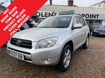Toyota RAV4 2.2 XT-R D-4D 5d 4X4 135 BHP